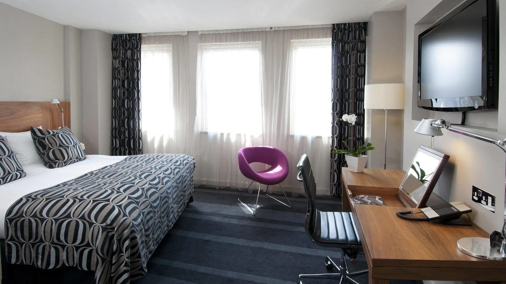 Apex Waterloo Place Hotel EDI