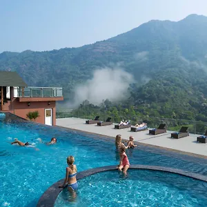 ***** منتجع The Grand Cliff Munnar الهند