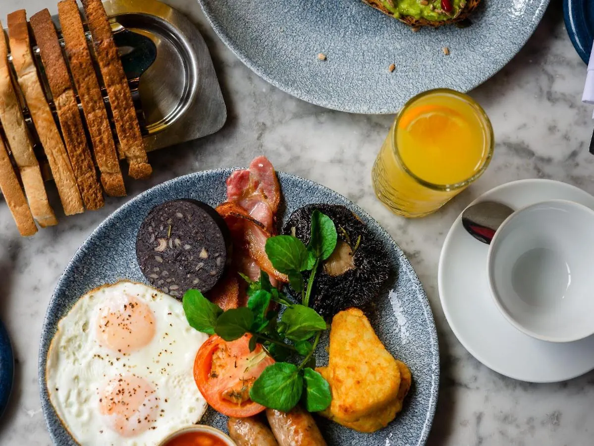 Apex Waterloo Place Hotel Edinburgh